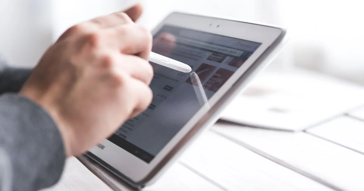 Comment appliquer la Loi Lemoine dans un parcours digital de crédit pour un client demandant l&rsquo;accès à ses données ?